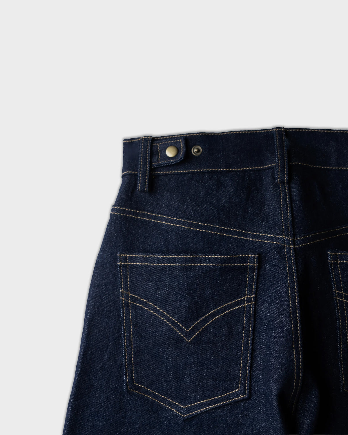HIDDEN DEAL DENIM
