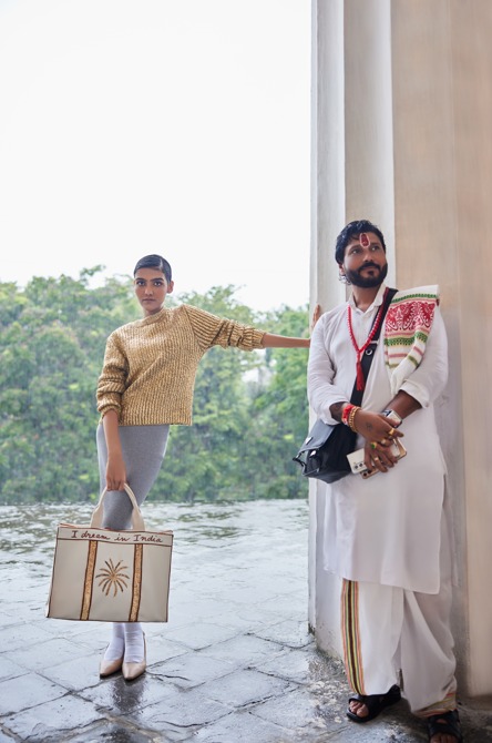 The Sparkler - Medium