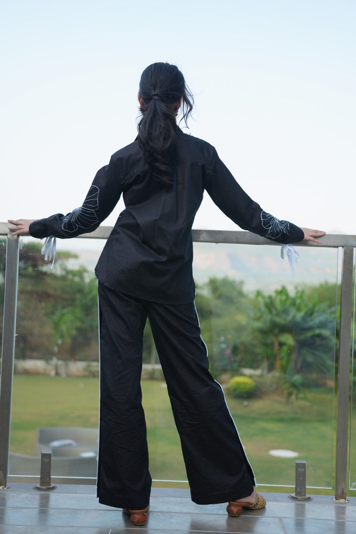 Eclipse Pant – Noir Black view 2 — HEMPZERO, The Curated Collective