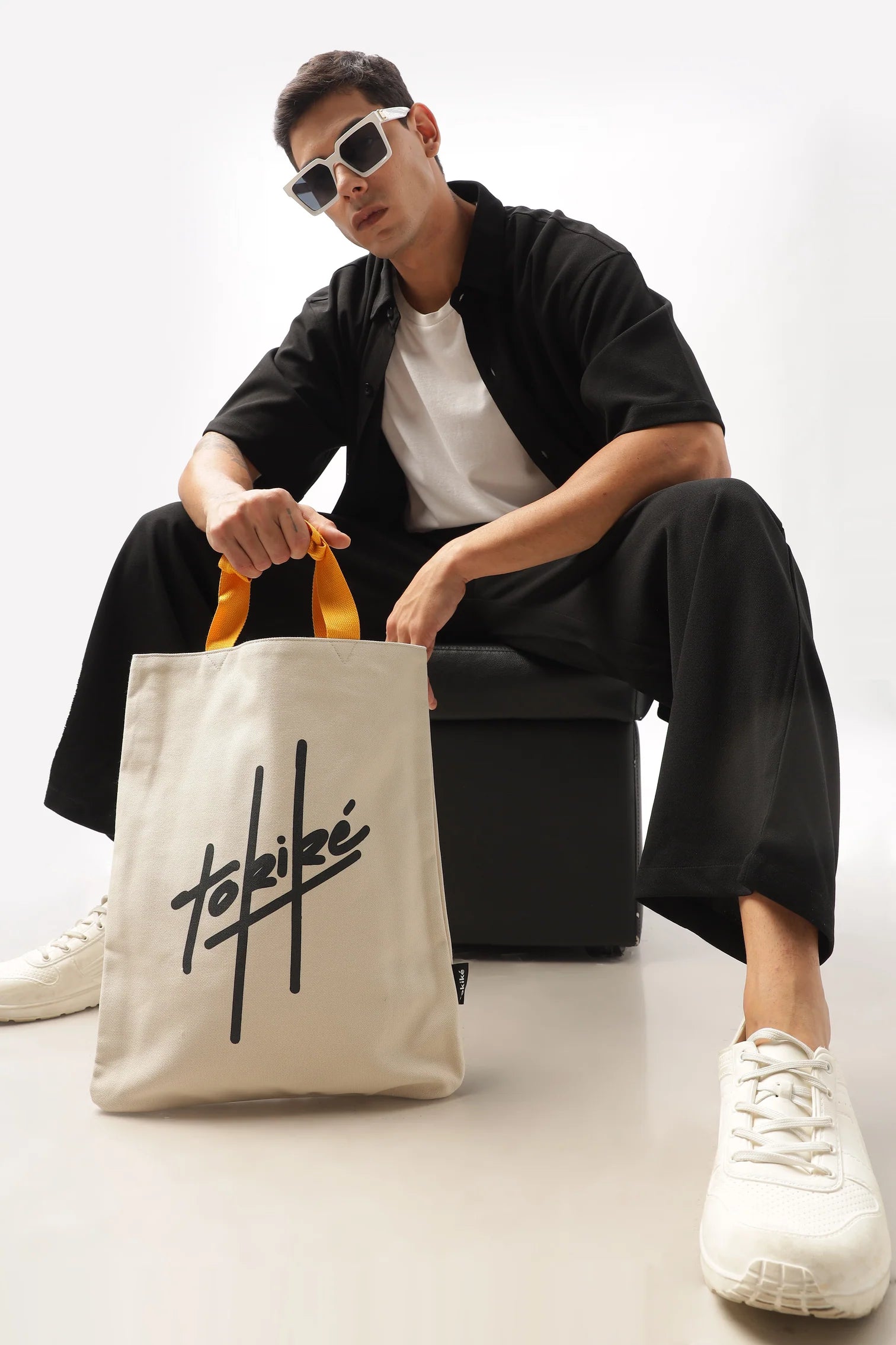 Tote bag (Not so basic tote)