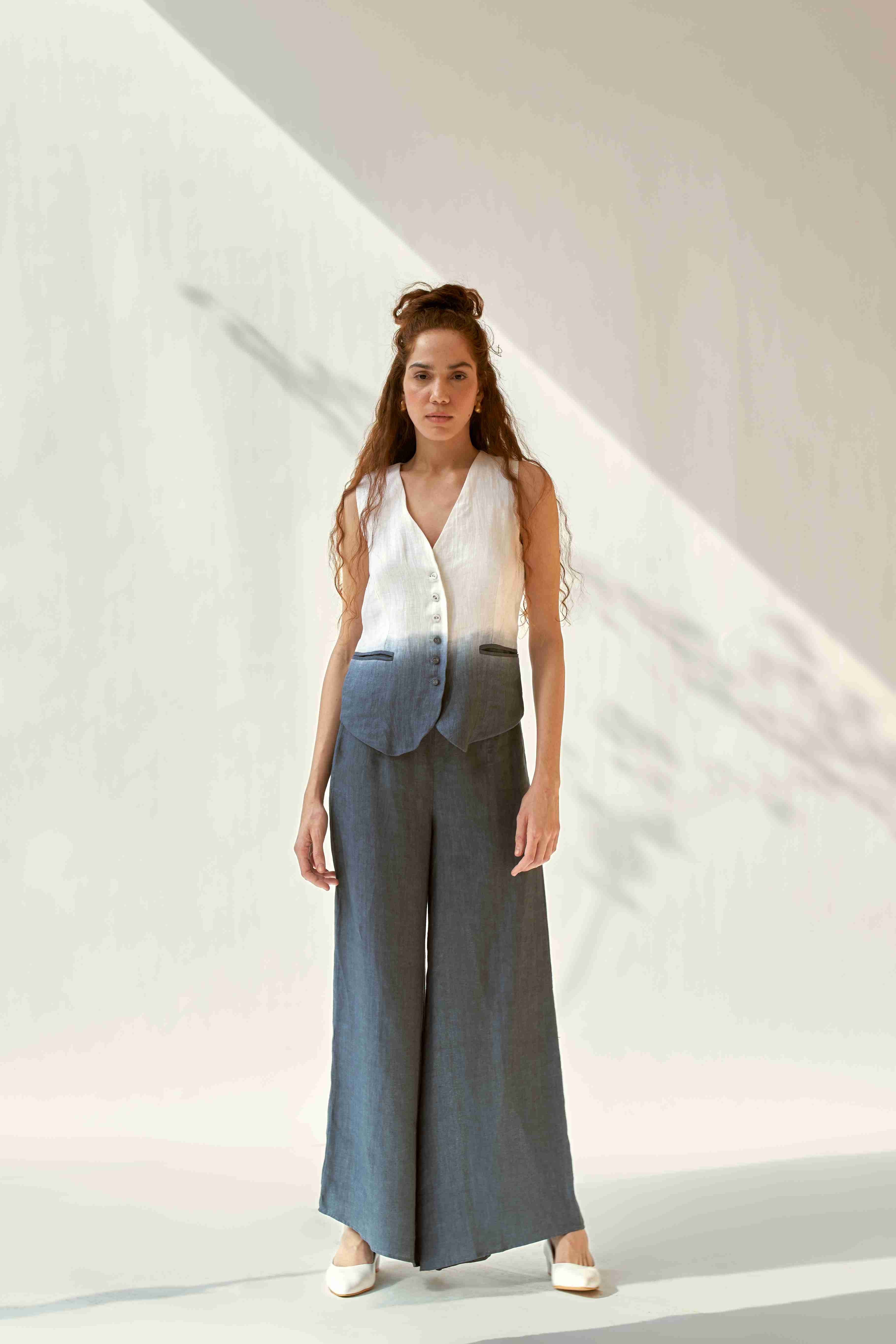 HERE SHE GOES - IVORY + DEEP BLUE