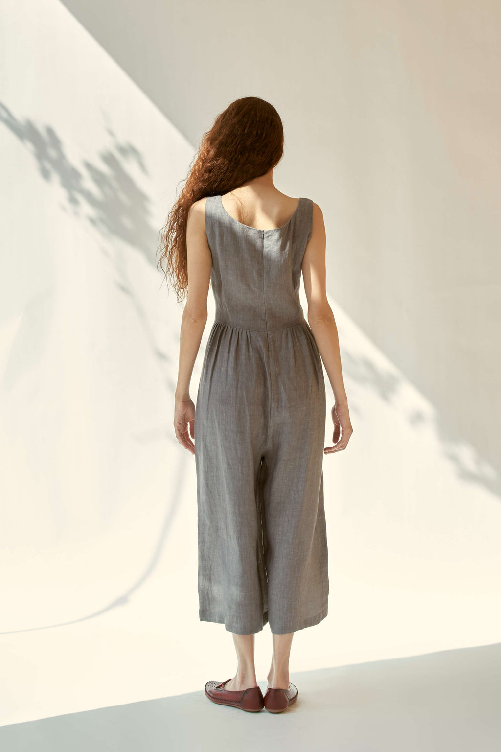 BEYOND BASIC JUMPSIT - ASH GREY