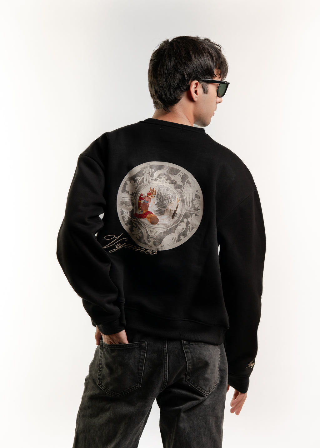 NOIR VAULT CLASSIC PREMIUM SWEATSHIRT