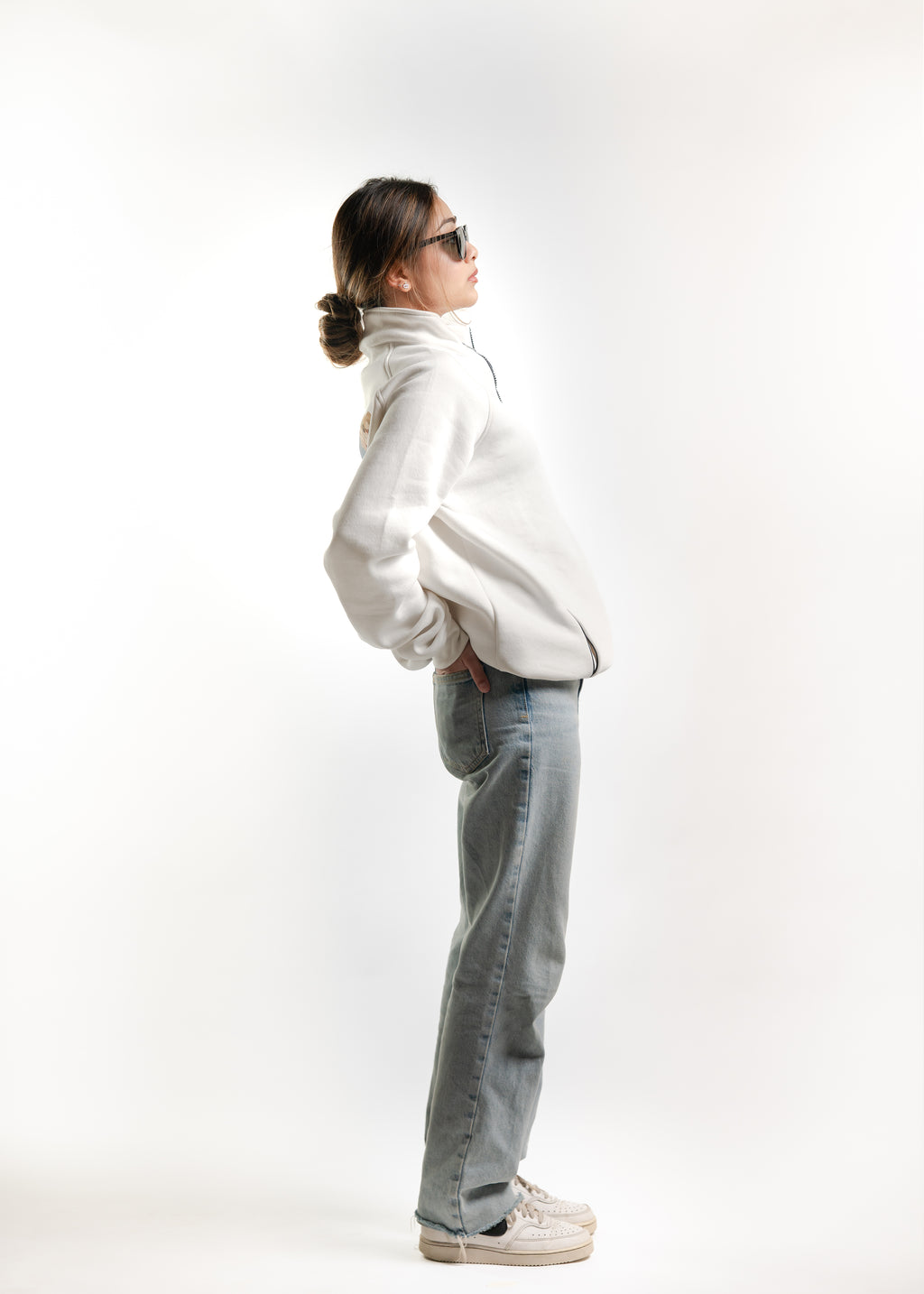 SYMPHONY SWEATSHIRT