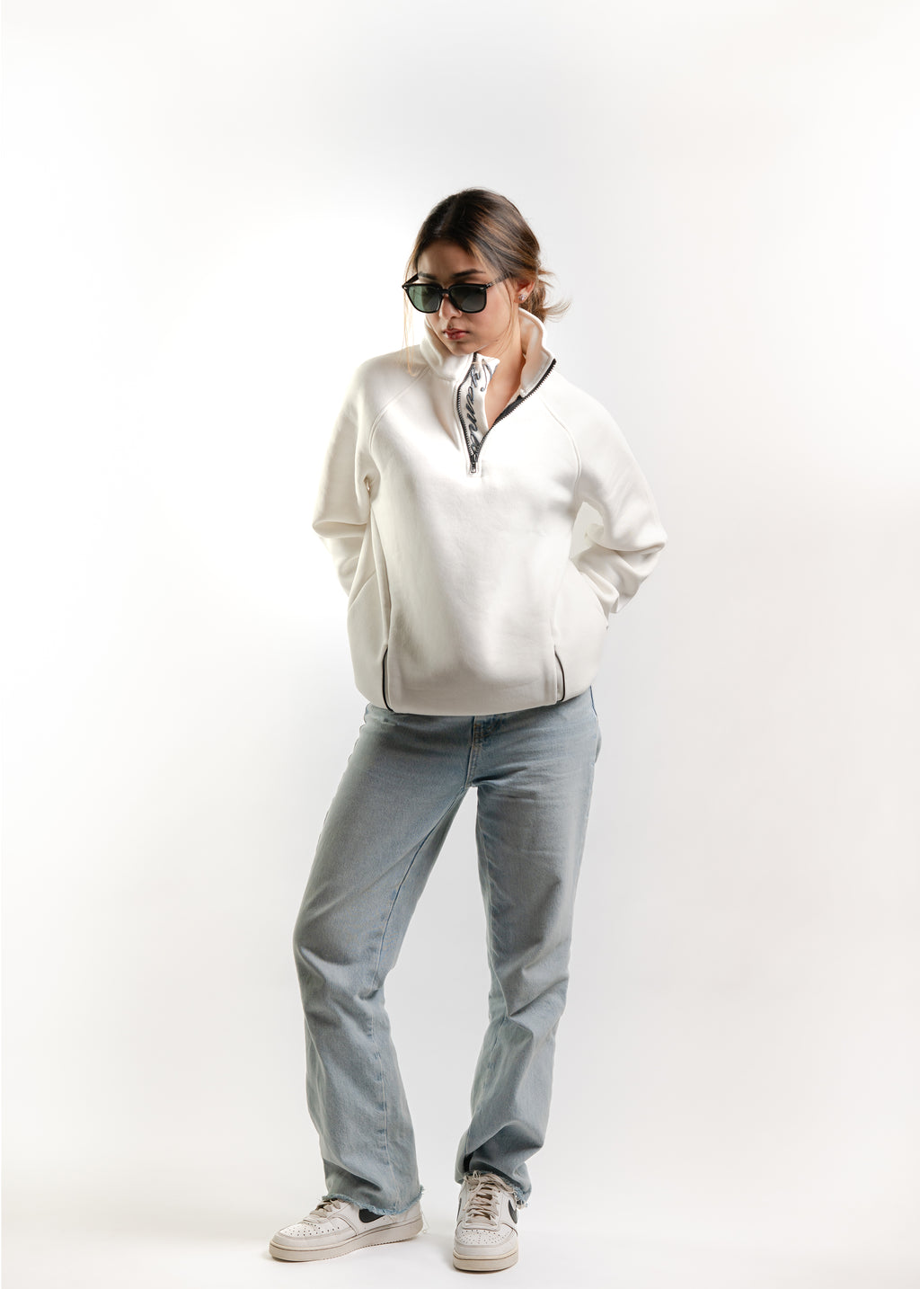 SYMPHONY SWEATSHIRT