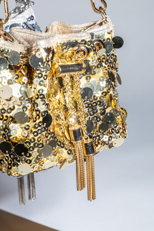 Aura bucket bag gold