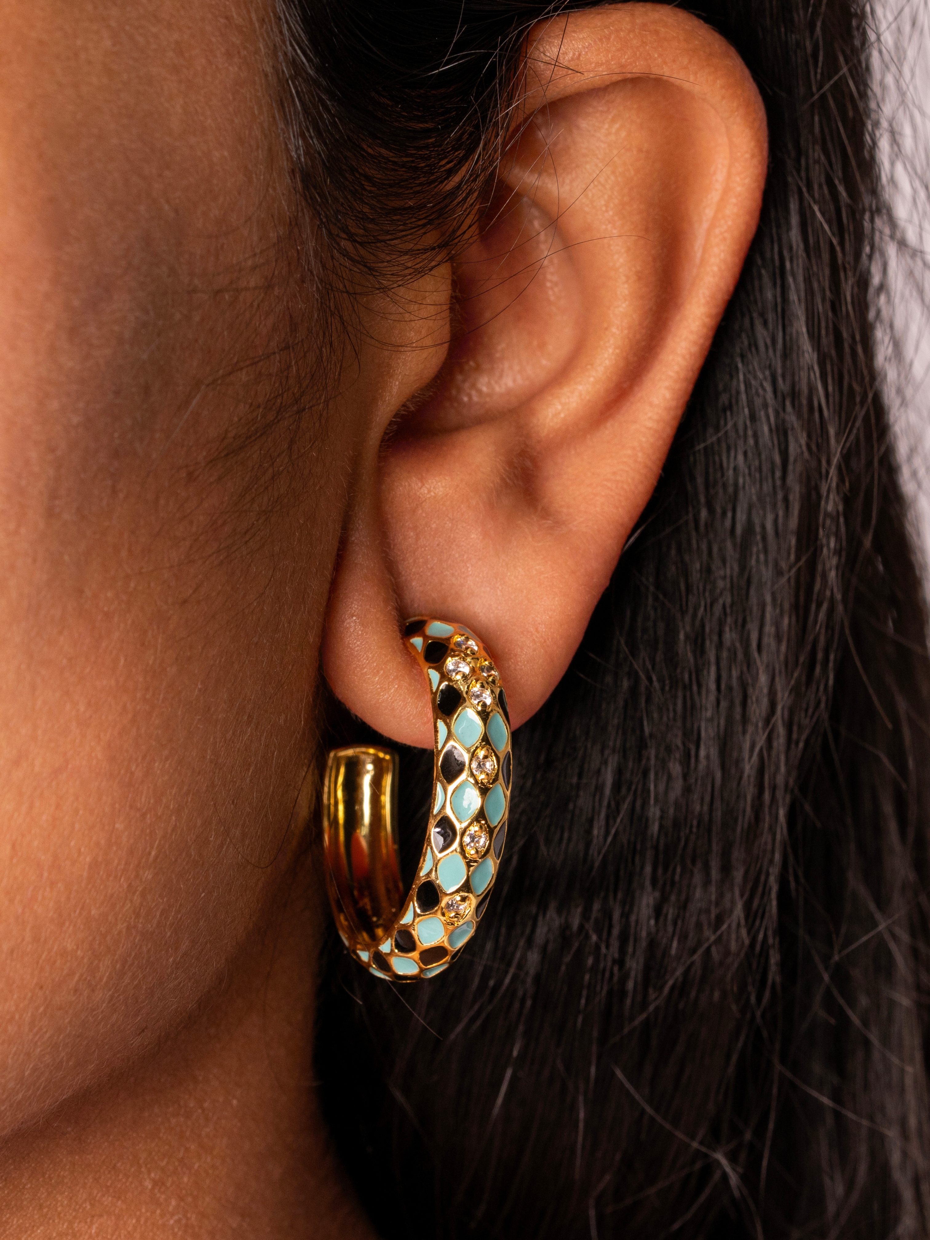 Criss Cross Enamel Hoops