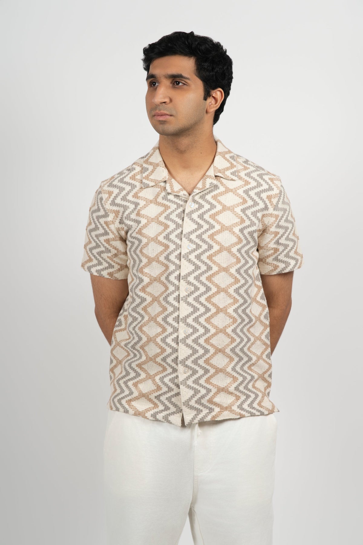 The Vintage Voltage Shirt - Beige