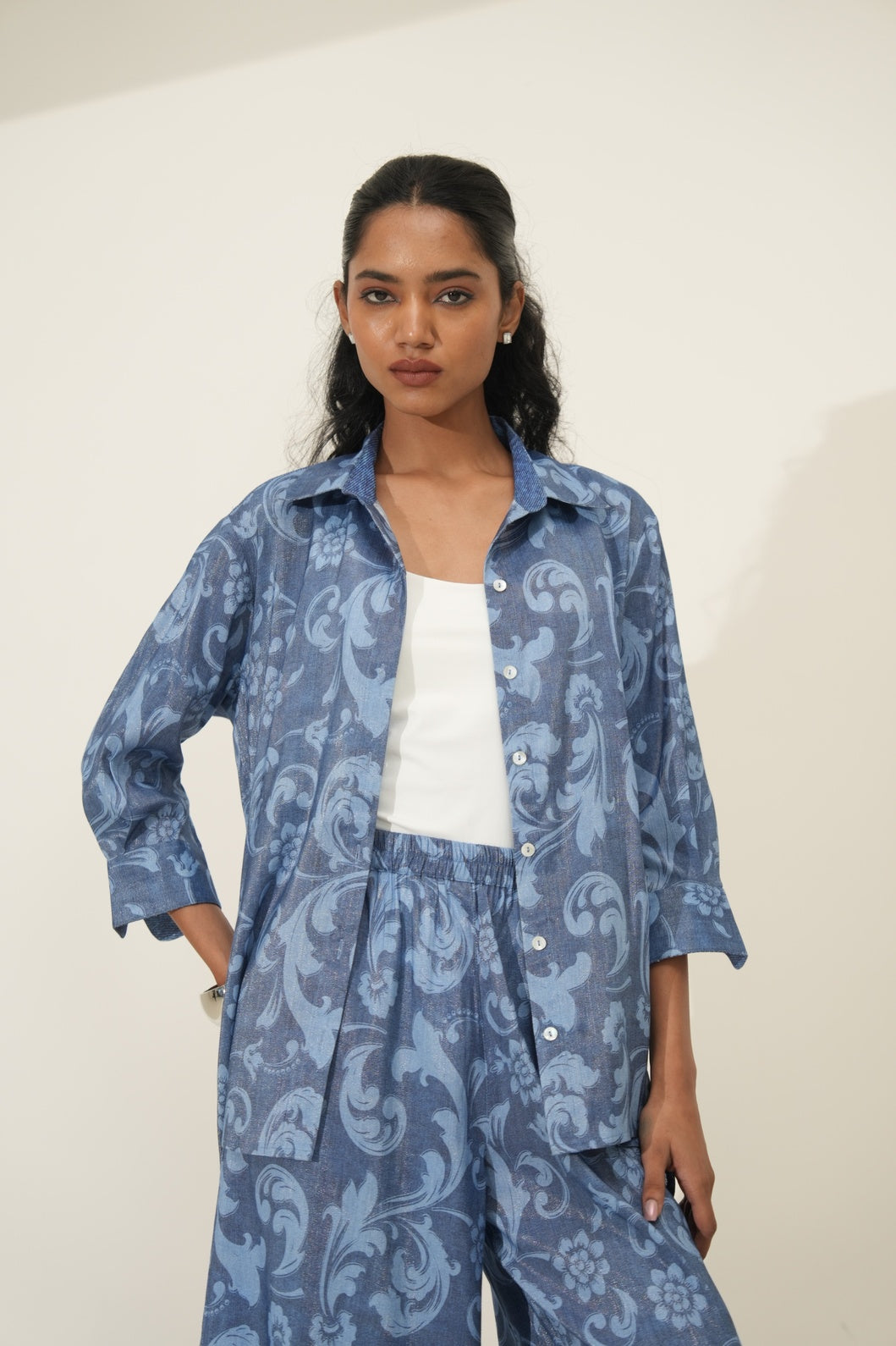 BLUE BOLD FILIGREE PRINTED CO-ORD SET
