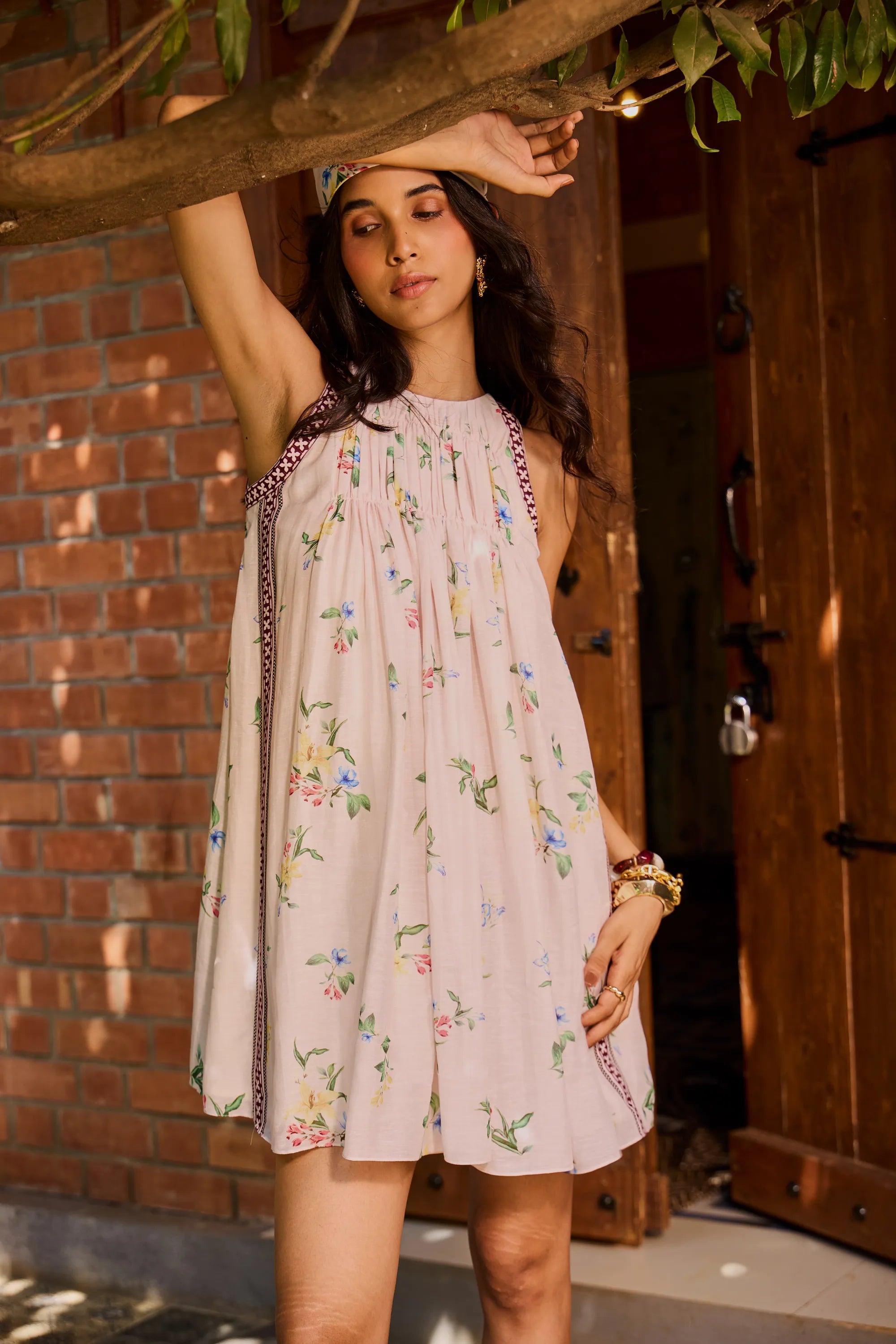 Vestido floral holgado rosa palo