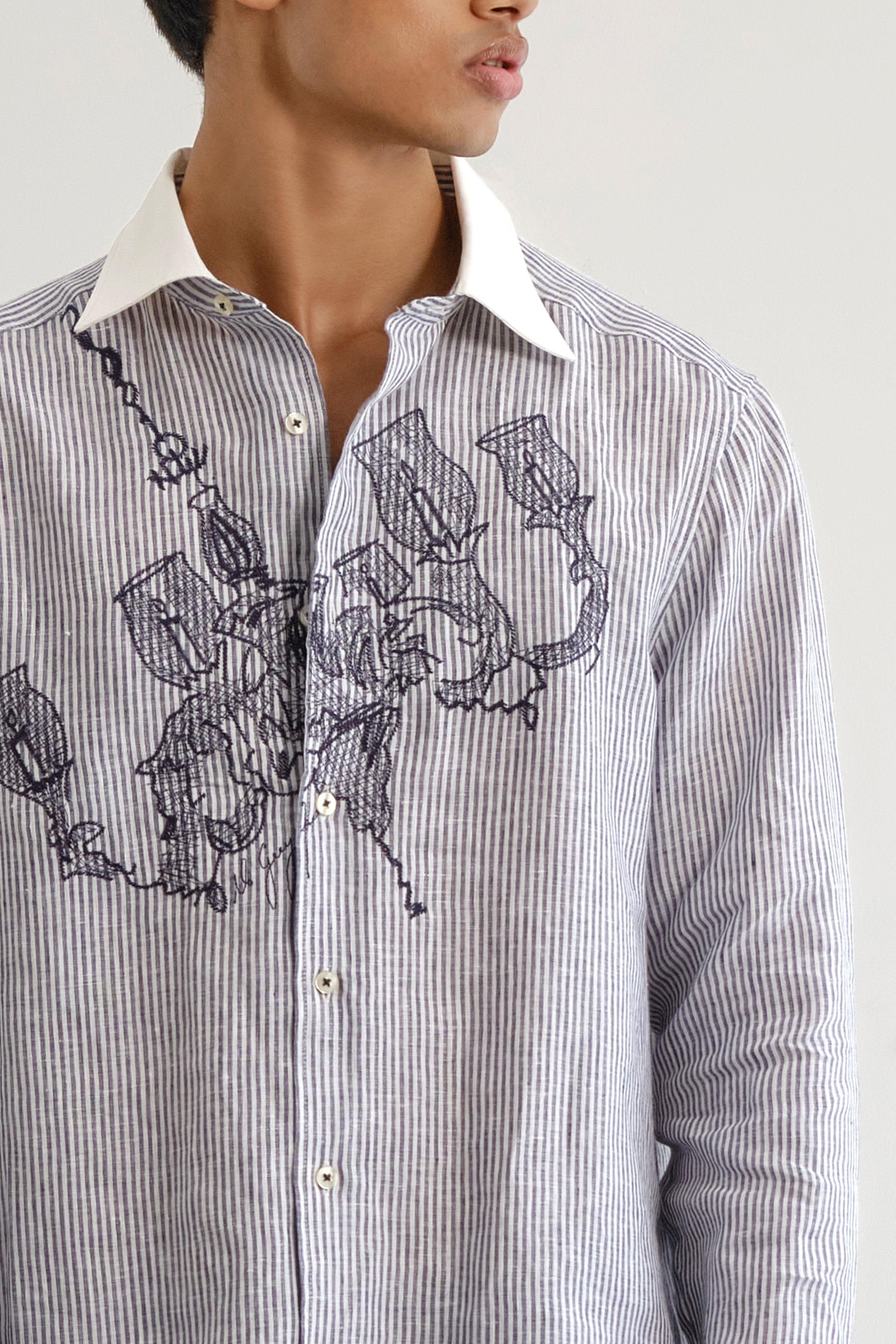 Swinging Jhoomar Shirt