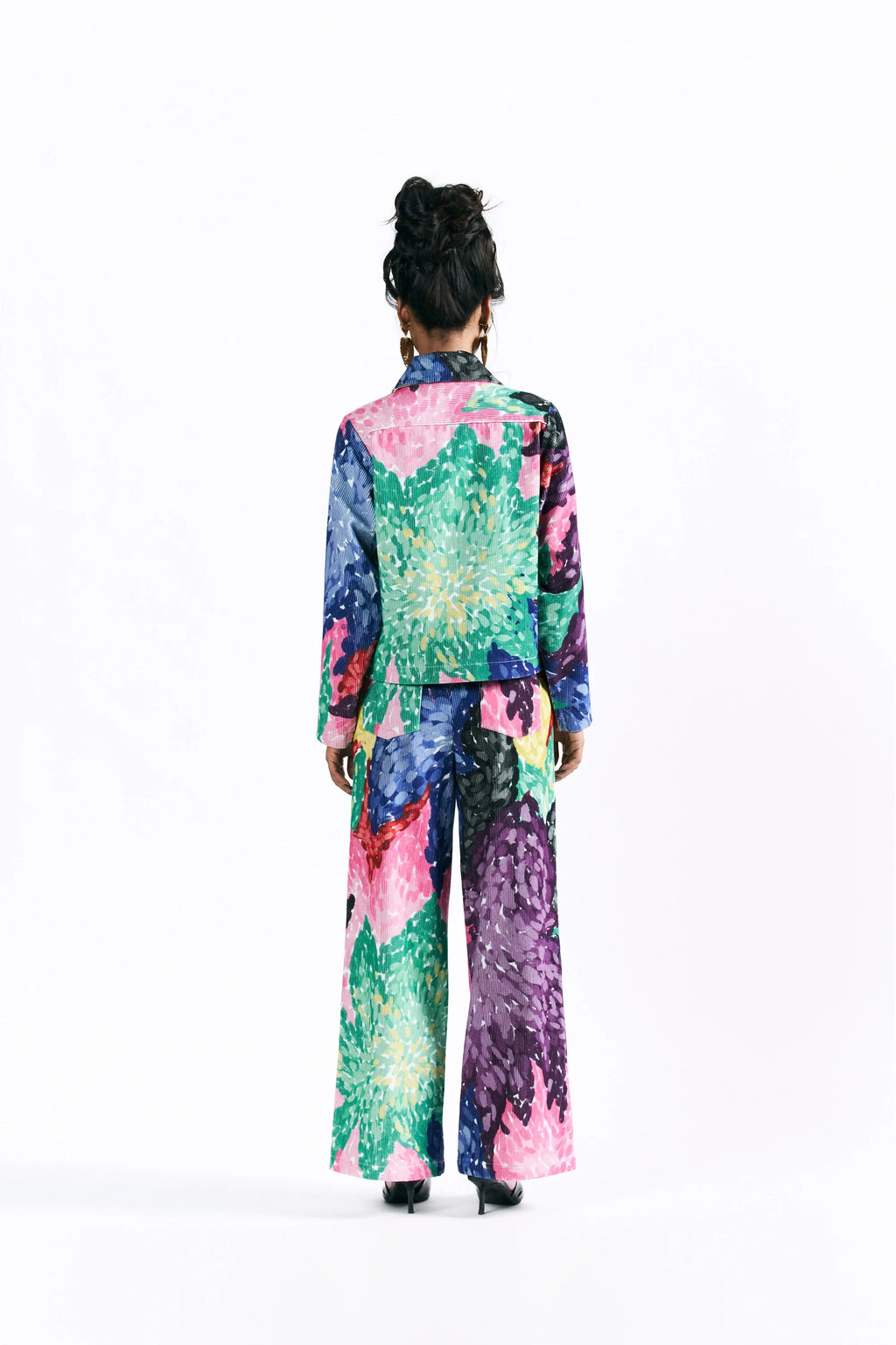 Linear Bloom Cropped Jacket