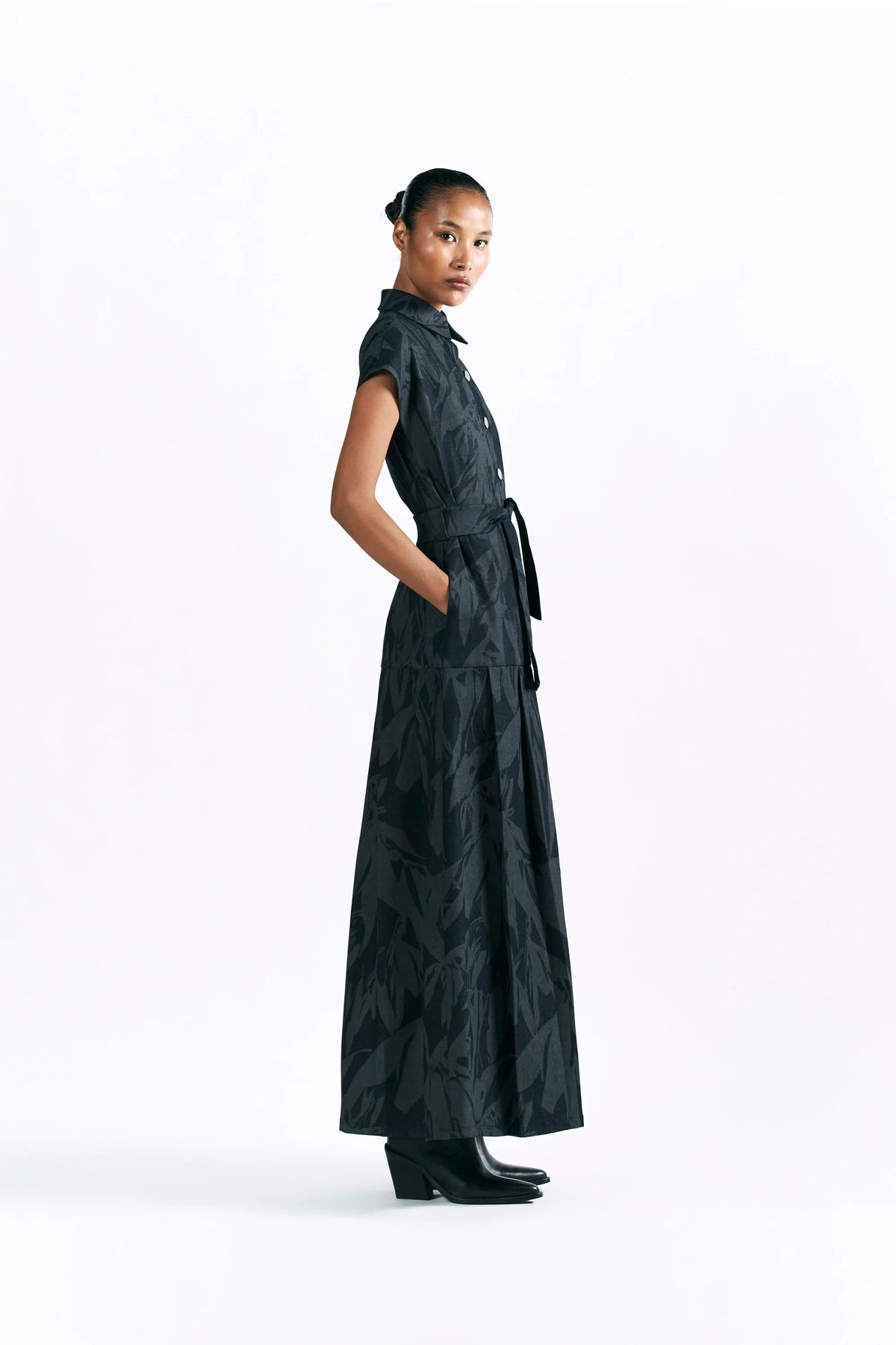 Etched Blossom Maxi Dress