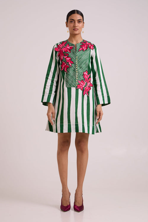 Citara - Vestido corto Floating Bloom