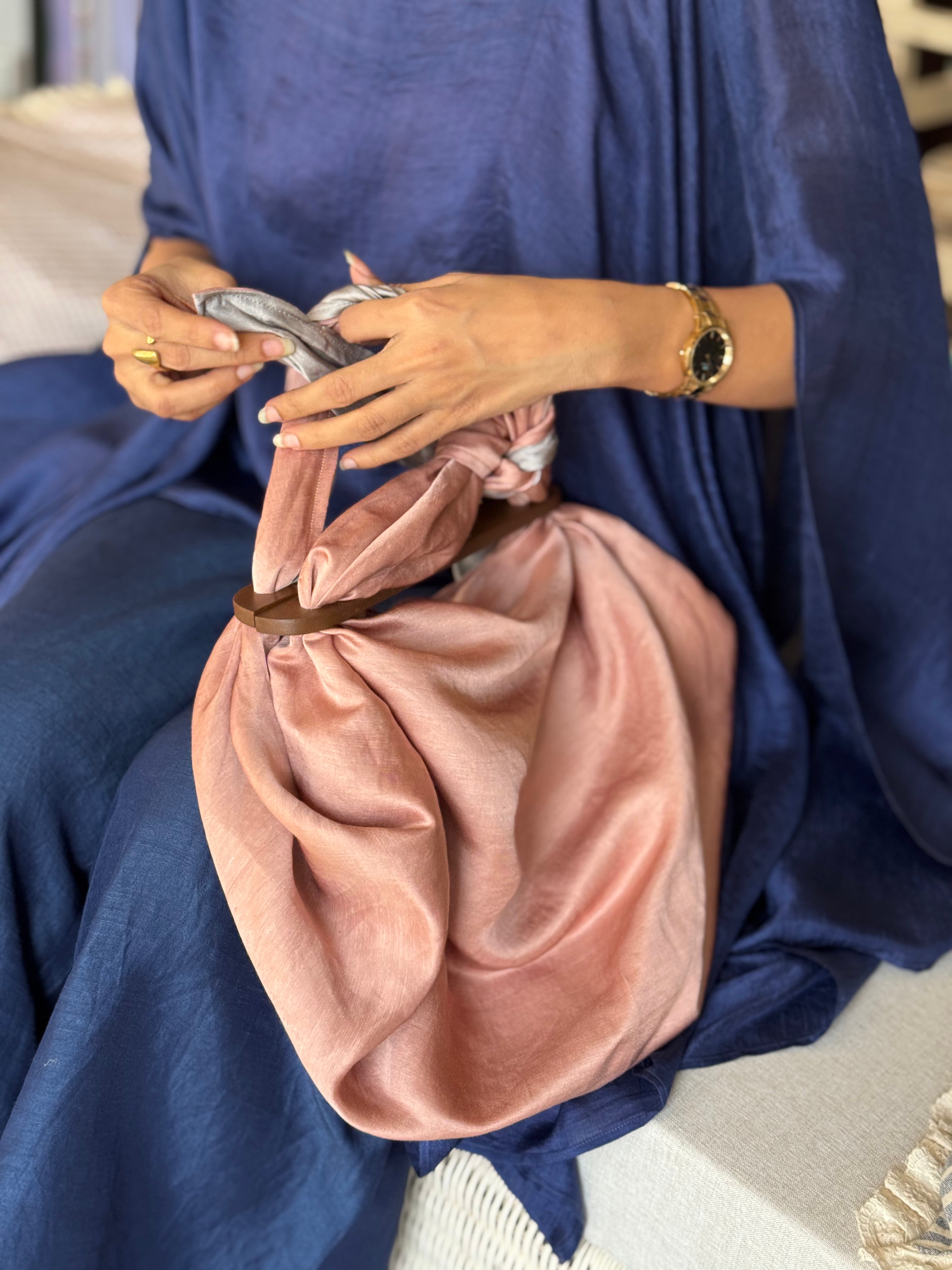 SILK HEIRLOOM TALE - VINTAGE ROSE