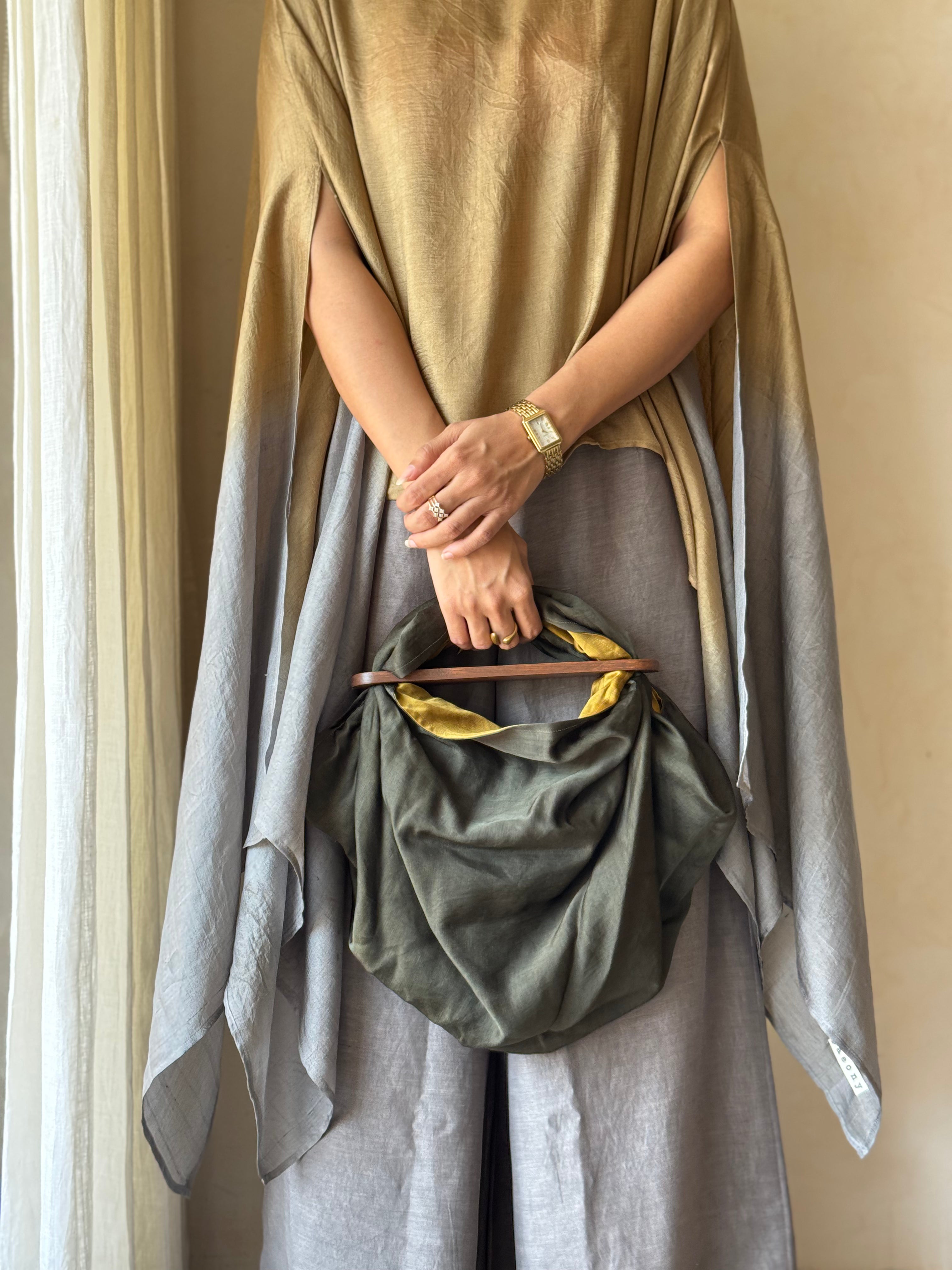 SILK HEIRLOOM TALE - STILL GROVE