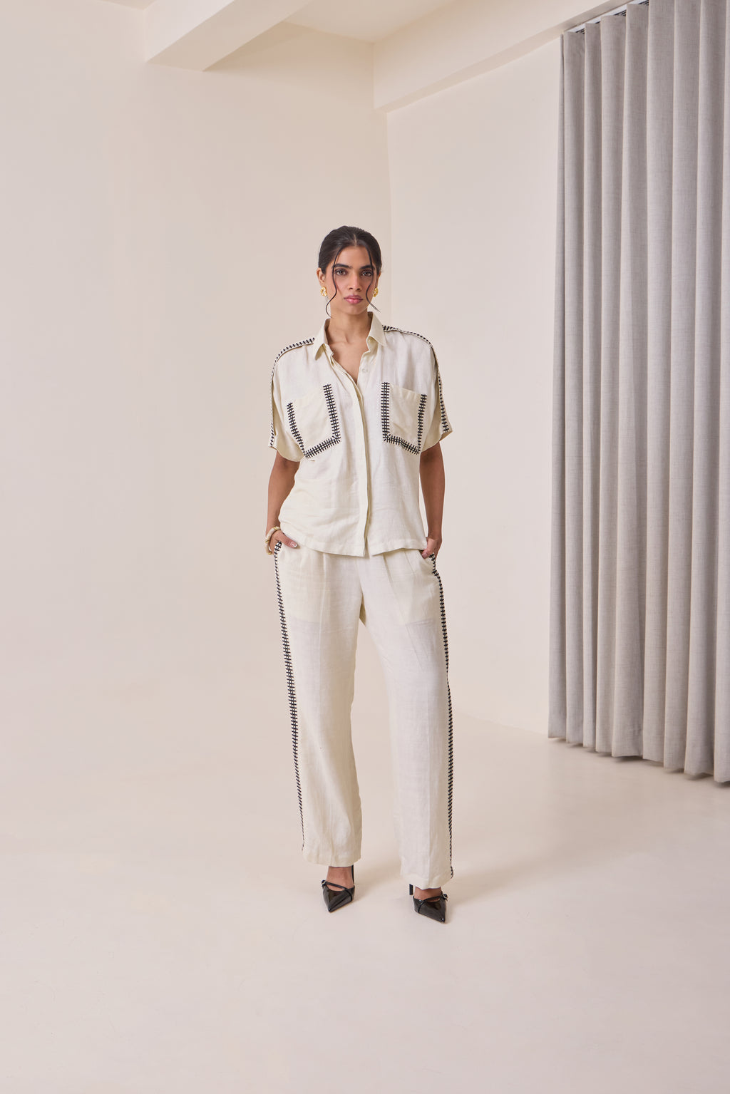 Linen Thread-Work Shirt