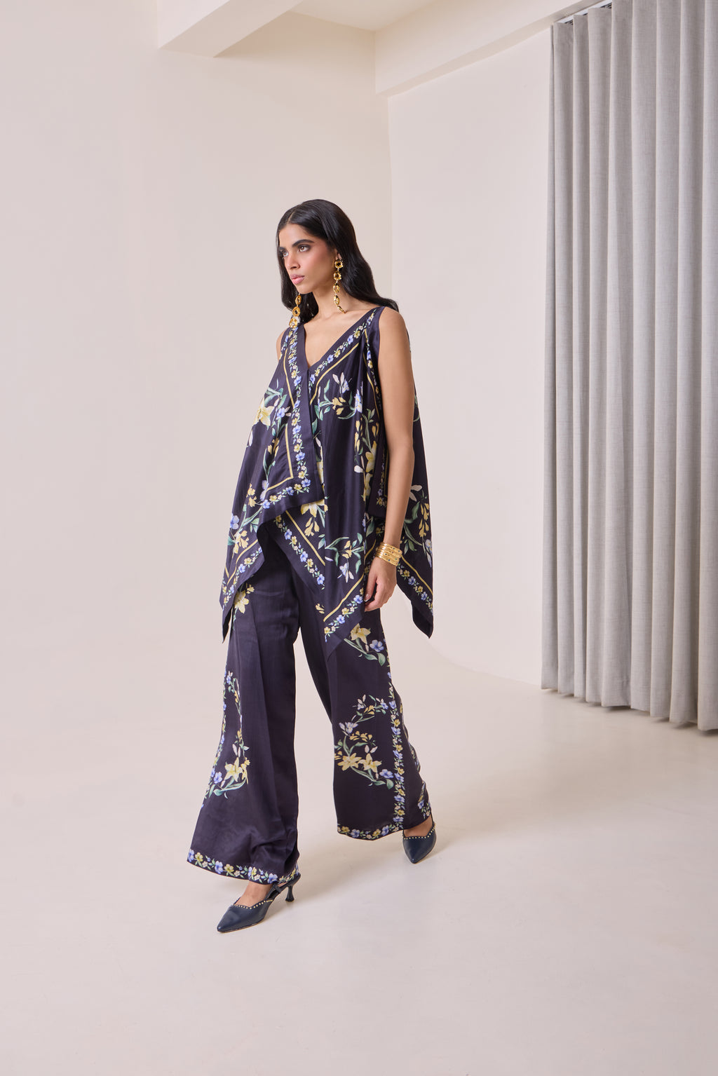 Fleur Archive Scarf Top