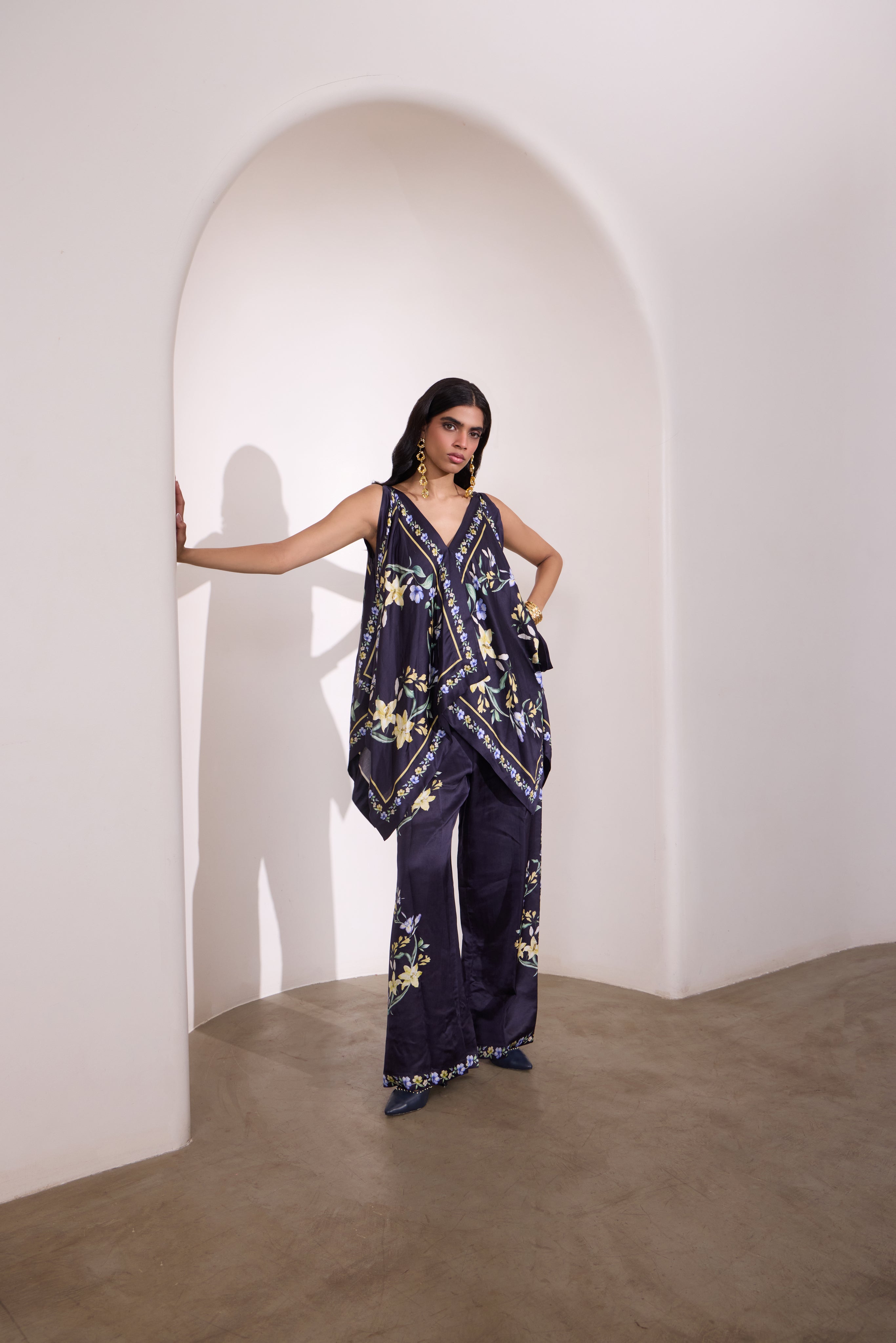 Fleur Archive Scarf Top