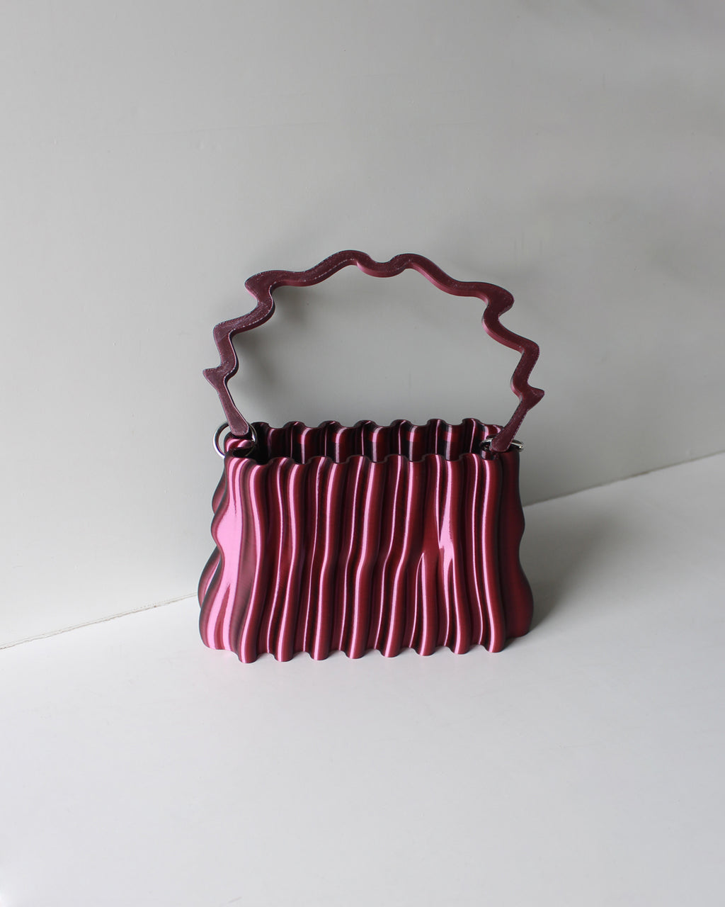 THE WAVE (Burgundy and Black)