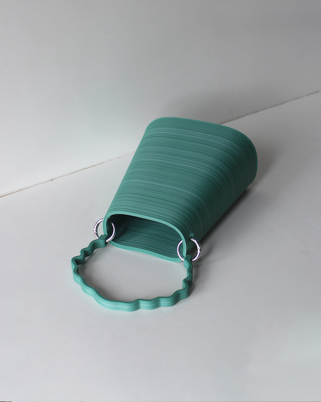 THE LOOP (White and Green)