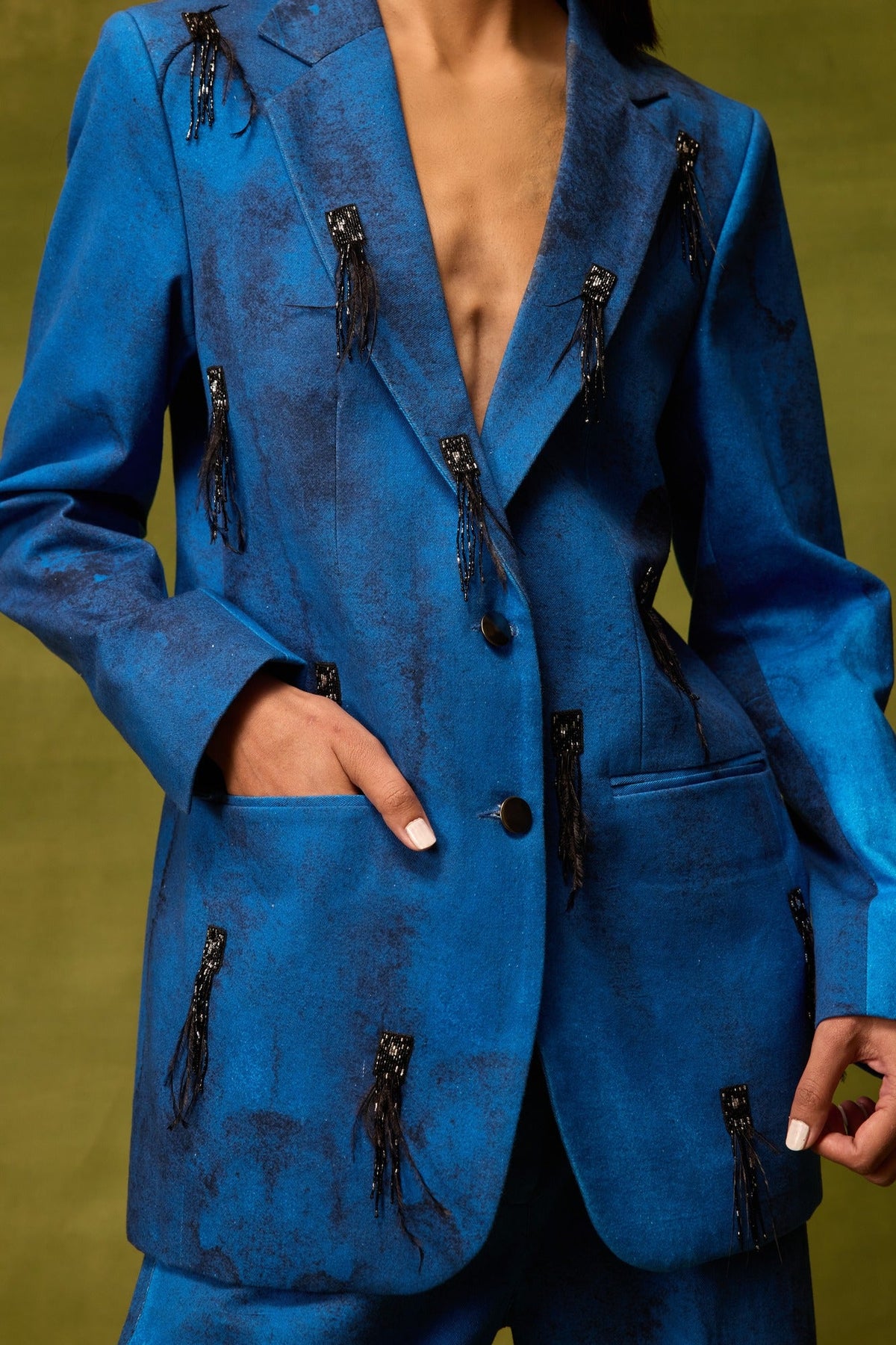 Saphiré Muse Blazer view 2 — Pocketful of Cherrie, The Curated Collective