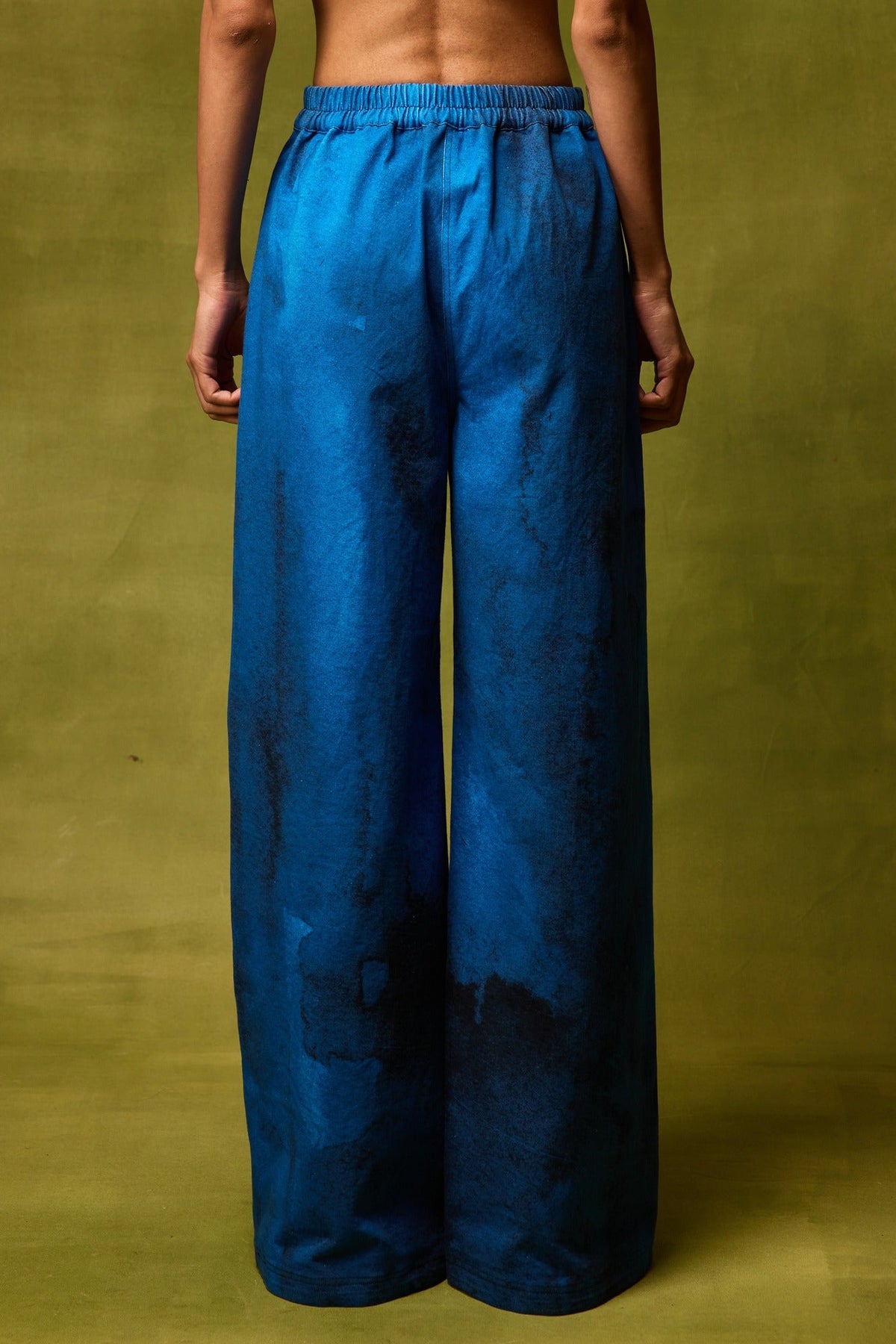 Saphiré Muse Straight Trousers view 2 — Pocketful of Cherrie, The Curated Collective
