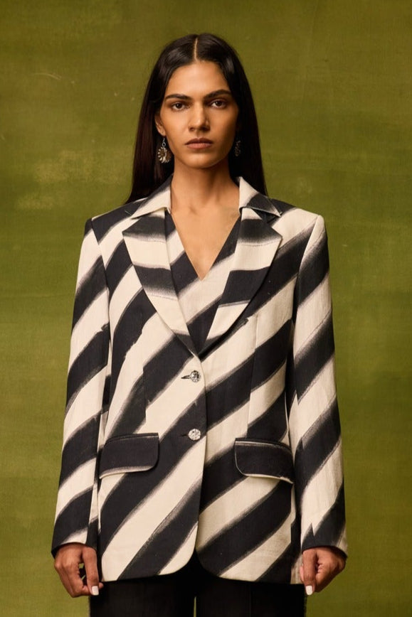 Vienna Stripe Blazer — Pocketful of Cherrie, The Curated Collective