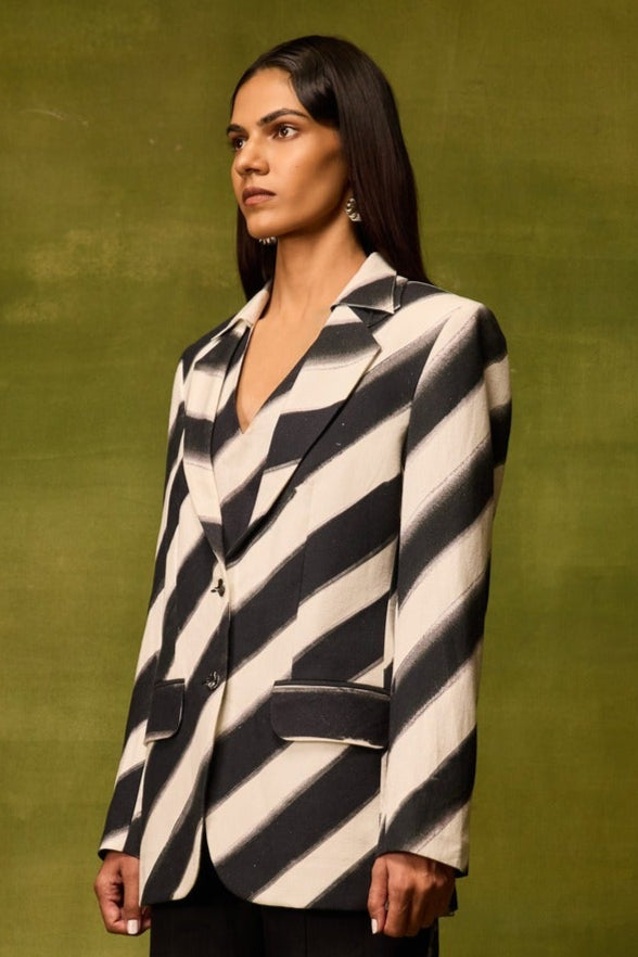 Vienna Stripe Blazer view 2 — Pocketful of Cherrie, The Curated Collective
