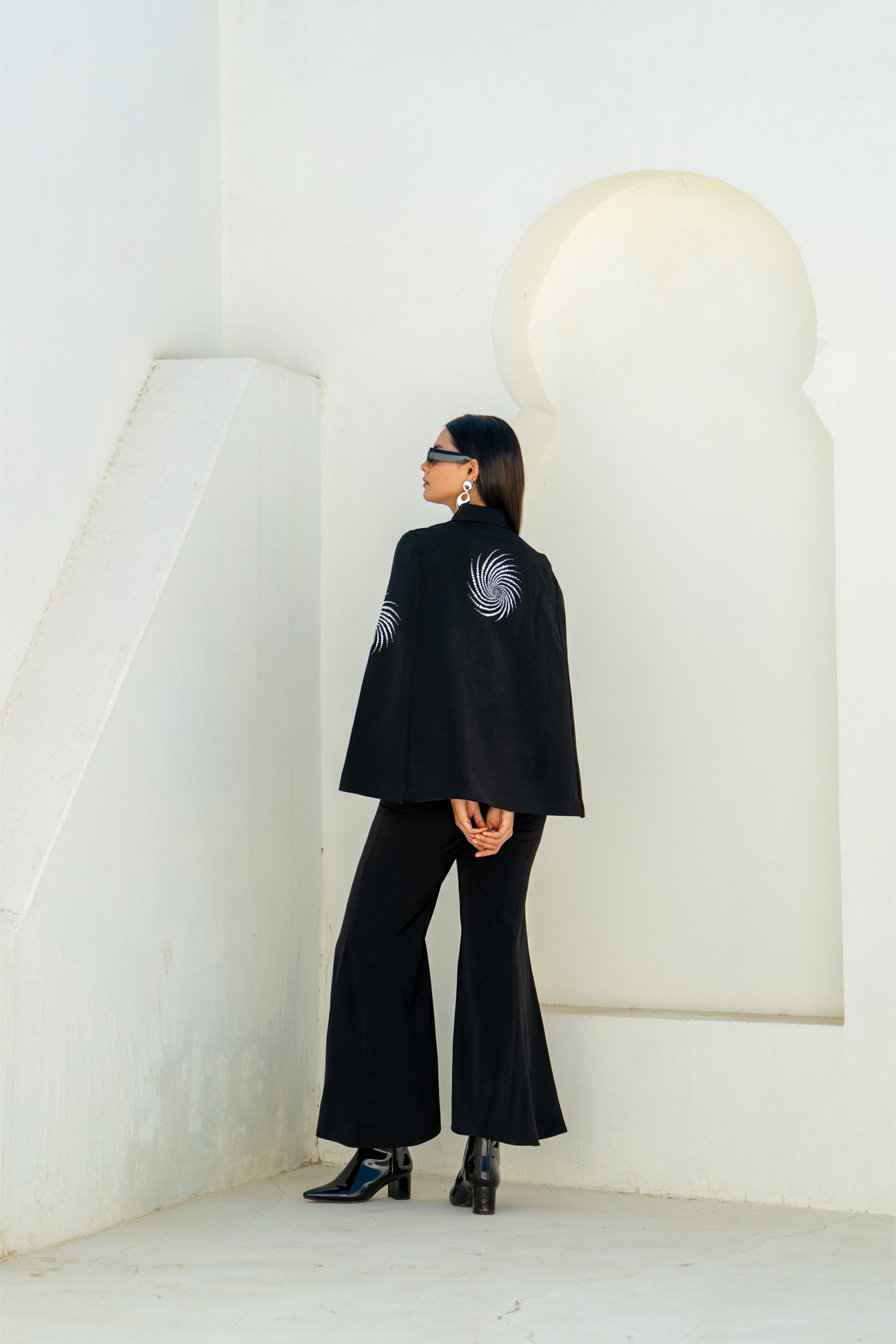 Black Eclipse Spiral Cape Set