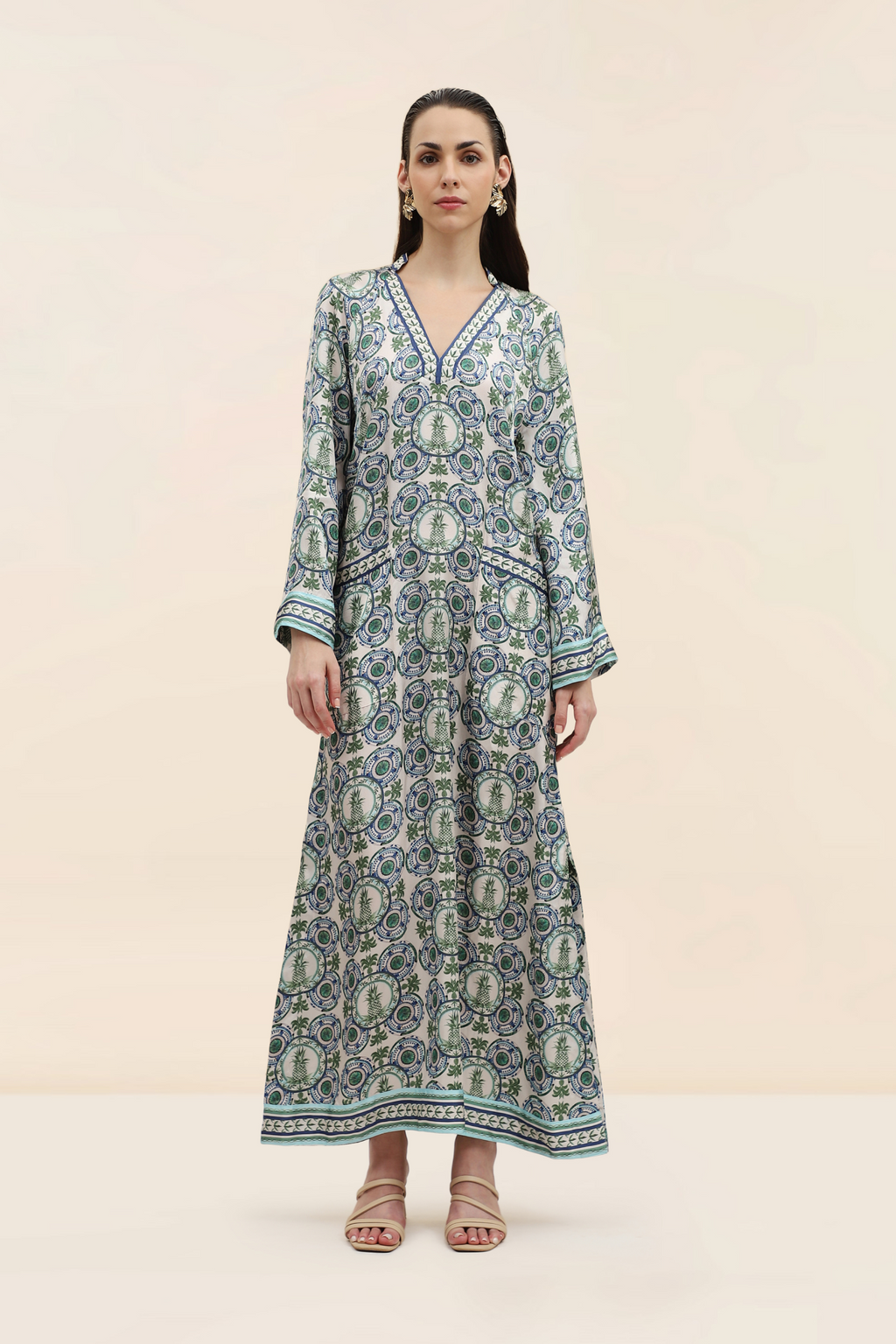 NYLA KAFTAN