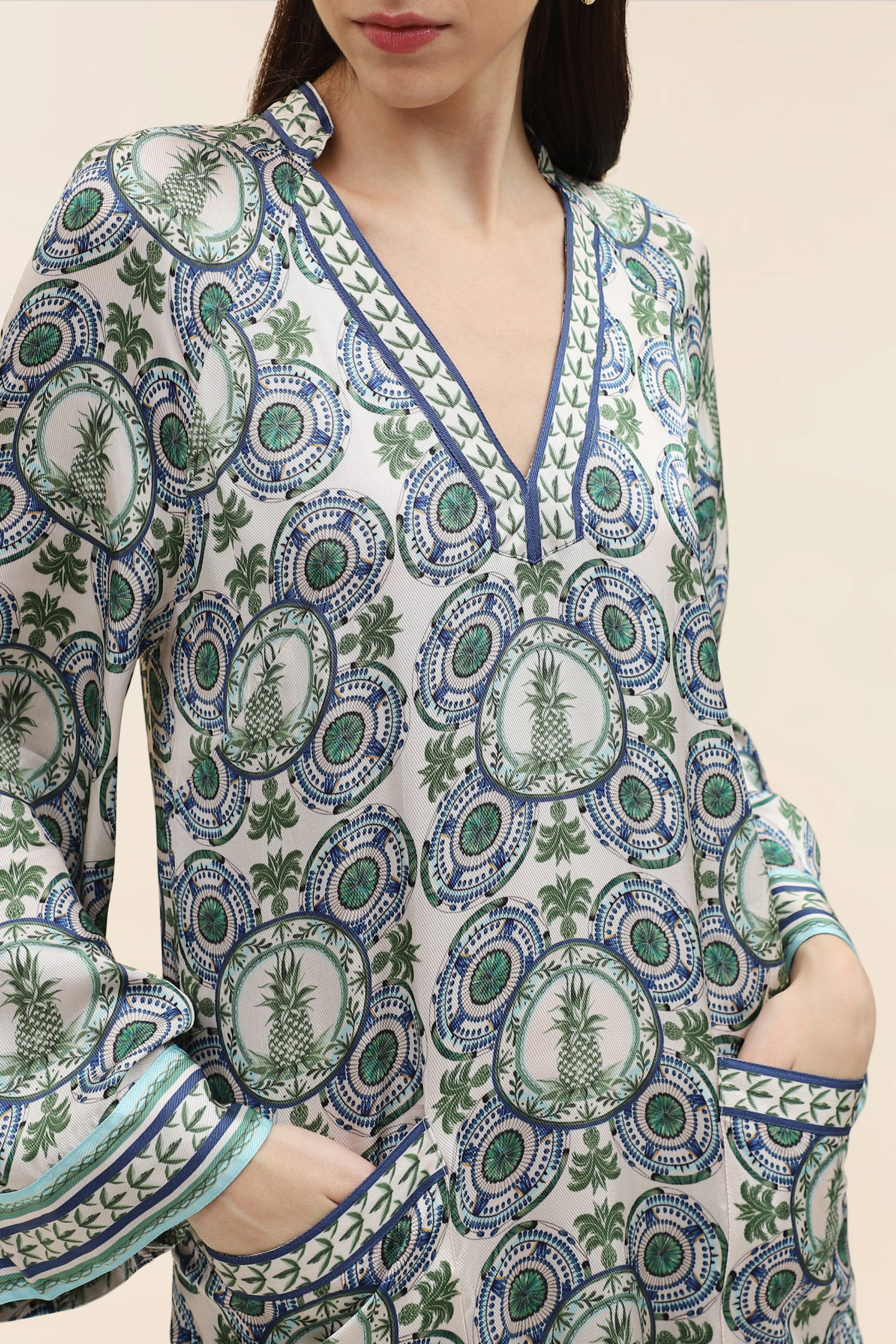 NYLA KAFTAN