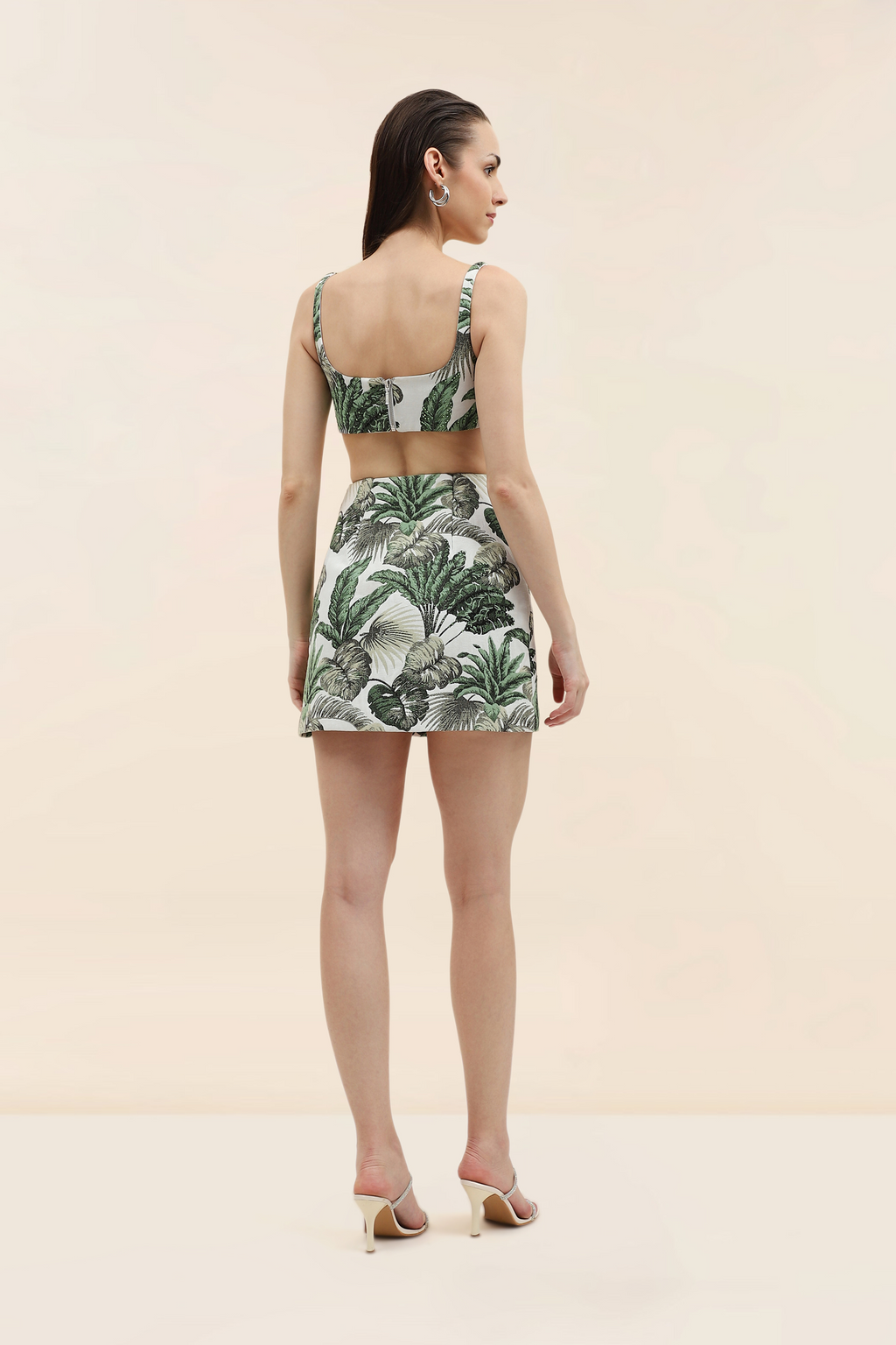 OLI BUSTIER