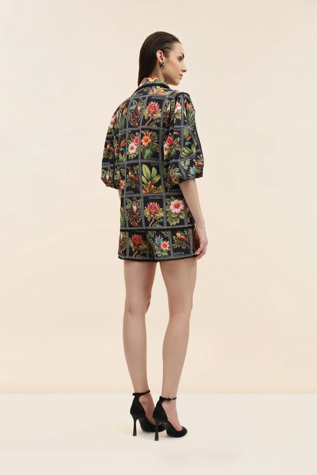 AVEN SHORTS
