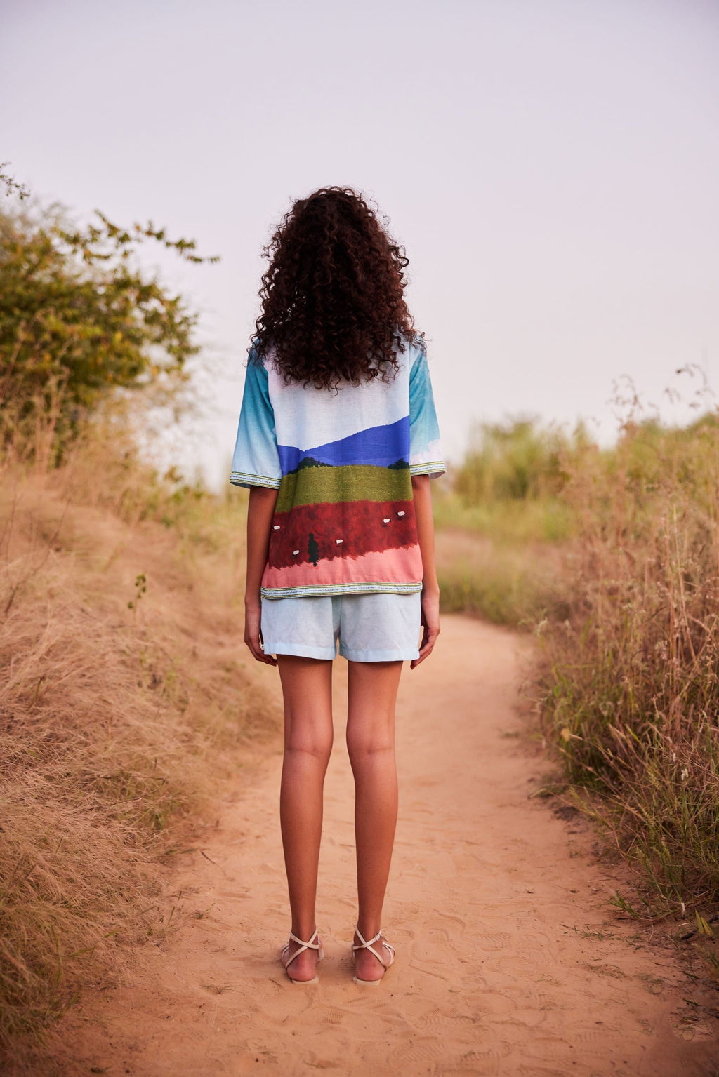 Happy Hues (Shorts)