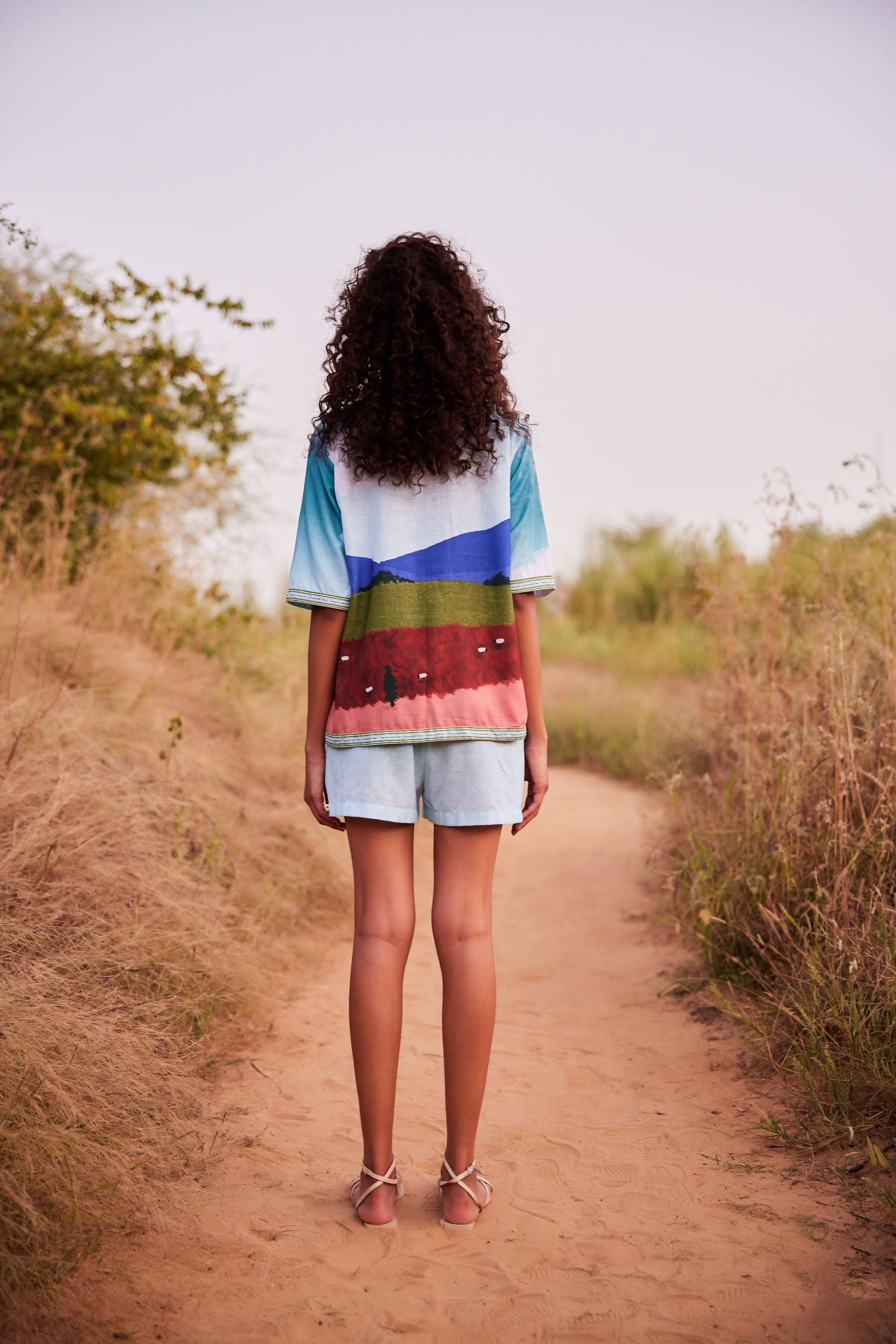 Happy Hues (Shorts)