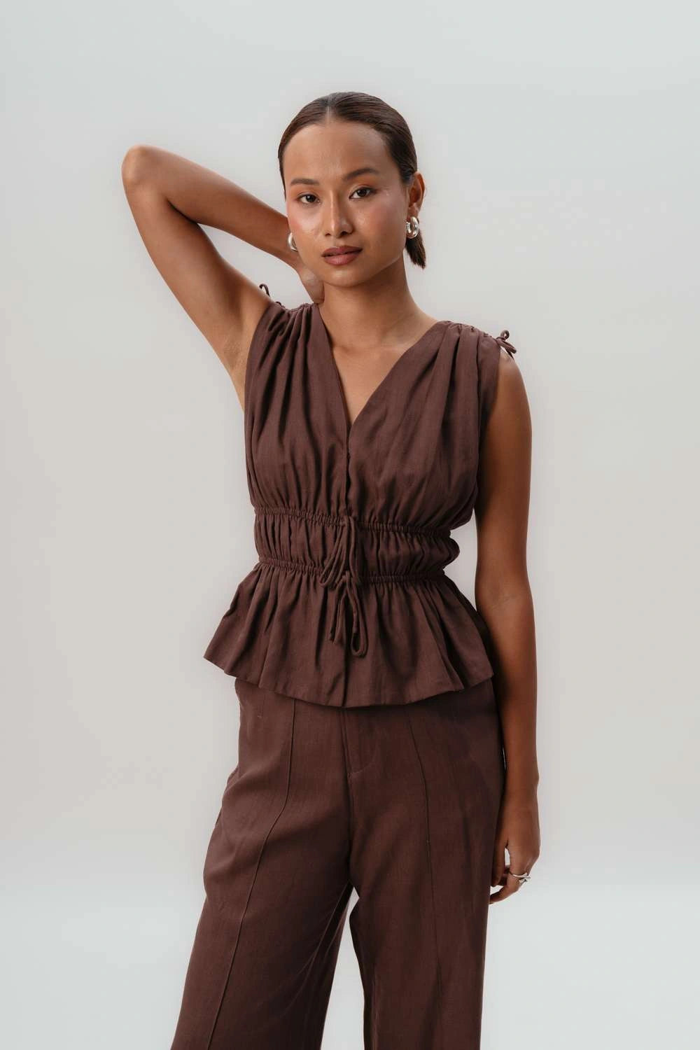 Noa Top Brown