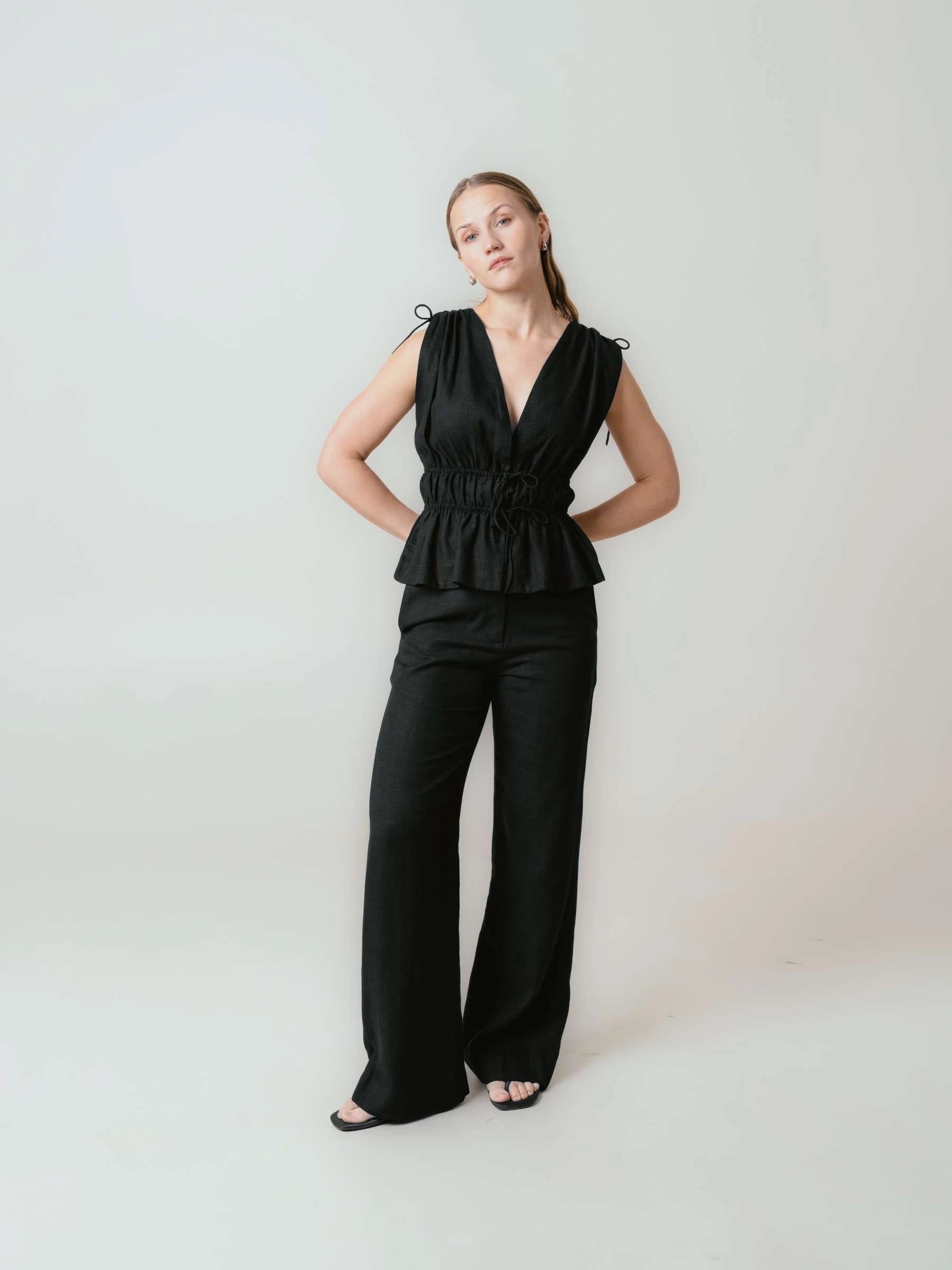 Noa Top Black