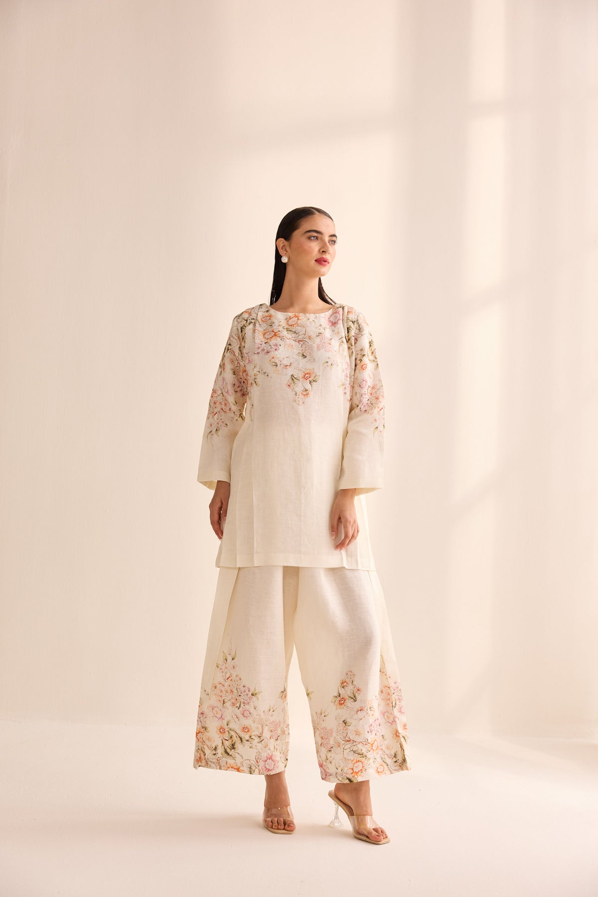 Golden नूर Kurta Set