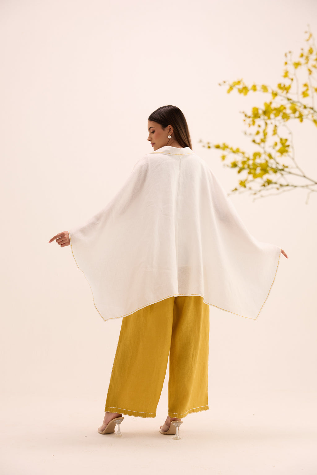 Wabi Linen Cape Set