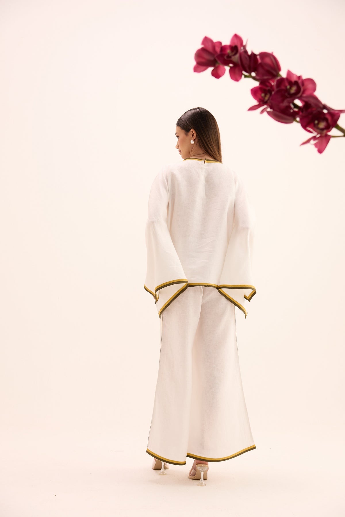 Haku Asymmetric Set