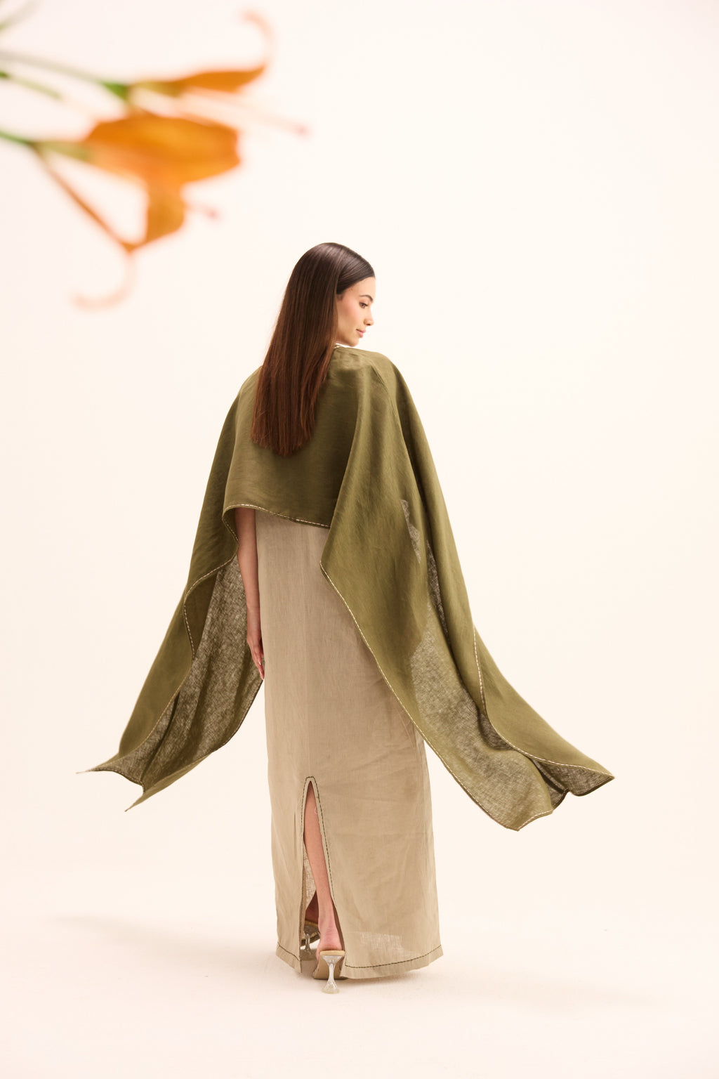 Ren Linen Cape Set